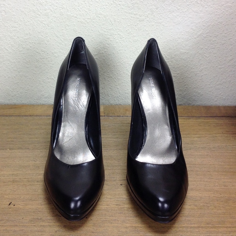 Nine West Black Leather Almond Toe Platfor… - Picture 2 of 7